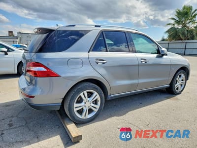 Trzecie zdjęcie samochodu z tyłu: 2012 MERCEDES-BENZ ML 350 BLUETEC VIN:4JGDA2EB5CA008593 - miniatura
