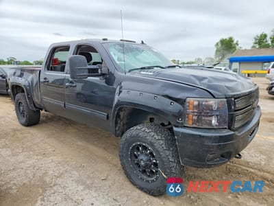 Czwarte zdjęcie samochodu z boku: 2011 CHEVROLET SILVERADO K2500 HEAVY DUTY LT VIN:1GC1KXC82BF163600 - miniatura