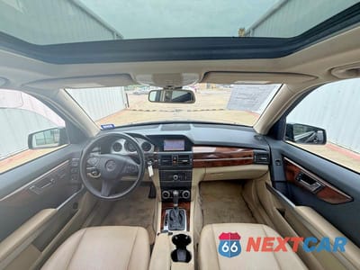 Zdjęcie 9 z 14 samochodu: 2010 MERCEDES-BENZ GLK 350 VIN:WDCGG5GB0AF436418 - miniatura