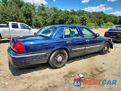 Trzecie zdjęcie samochodu z tyłu: 2004 MERCURY GRAND MARQUIS GS VIN:2MEFM74W24X623826 - miniatura