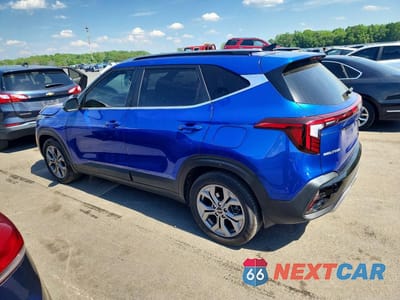 Drugie zdjęcie samochodu z przodu: 2024 KIA SELTOS S VIN:KNDEU2AA0R7631168 - miniatura