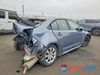 Trzecie zdjęcie samochodu z tyłu: 2026 TOYOTA COROLLA VIN:5YFB4MDE1TP364965 - miniatura