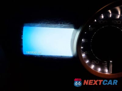 Zdjęcie 9 z 13 samochodu: 2014 FORD EXPLORER XLT VIN:1FM5K8D80EGA88167 - miniatura