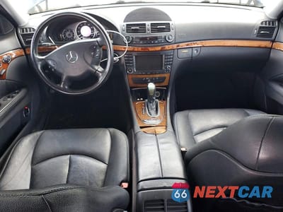 Zdjęcie 8 z 12 samochodu: 2004 MERCEDES-BENZ E 300TD VIN:WDBUF70JX4A445717 - miniatura