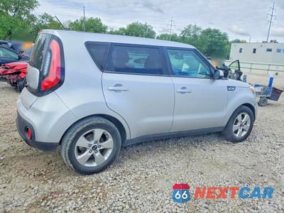 Trzecie zdjęcie samochodu z tyłu: 2019 KIA SOUL BASE VIN:KNDJN2A25K7023642 - miniatura