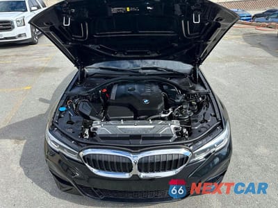 Zdjęcie 6 z 10 samochodu: 2019 BMW 330XI VIN:WBA5R7C57KFH09360 - miniatura