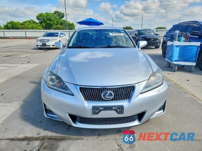 Piąte zdjęcie samochodu w środku: 2011 LEXUS IS 350 VIN:JTHCE5C28B5001779 - miniatura