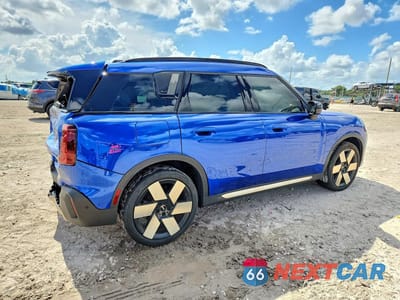 Trzecie zdjęcie samochodu z tyłu: 2025 MINI COUNTRYMAN S ALL4 VIN:WMZ23GA01S7P94282 - miniatura