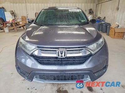 Piąte zdjęcie samochodu w środku: 2018 HONDA CR-V LX VIN:2HKRW5H39JH400984 - miniatura