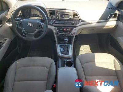 Zdjęcie 8 z 12 samochodu: 2017 HYUNDAI ELANTRA SE VIN:KMHD74LF4HU085767 - miniatura