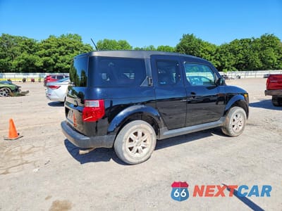 Trzecie zdjęcie samochodu z tyłu: 2006 HONDA ELEMENT EX VIN:5J6YH28706L002342 - miniatura