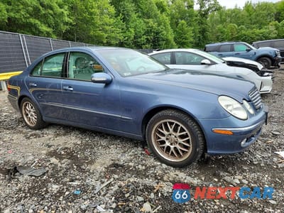 Czwarte zdjęcie samochodu z boku: 2005 MERCEDES-BENZ E 320 VIN:WDBUF65J15A616598 - miniatura