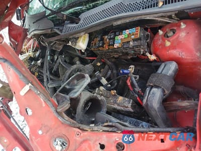 Zdjęcie 11 z 12 samochodu: 2008 FORD FOCUS S VIN:1FAHP34N98W195567 - miniatura