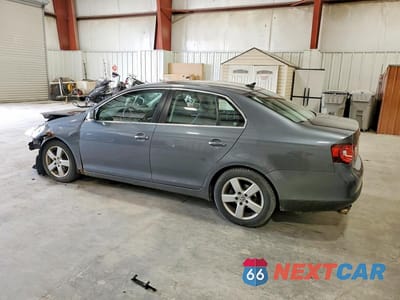 Drugie zdjęcie samochodu z przodu: 2009 VOLKSWAGEN JETTA SE VIN:3VWRZ71K19M092135 - miniatura