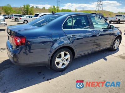 Trzecie zdjęcie samochodu z tyłu: 2009 VOLKSWAGEN JETTA SE VIN:3VWRM71K49M143979 - miniatura