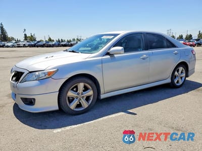 2010 TOYOTA CAMRY SE V6 4T1BK3EK1AU598782 - główne zdjęcie licytacji z USA - miniatura