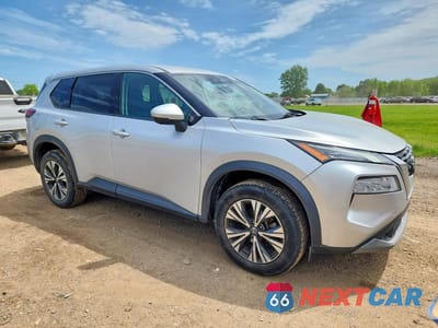 Czwarte zdjęcie samochodu z boku: 2021 NISSAN ROGUE SV VIN:5N1AT3BBXMC729926 - miniatura