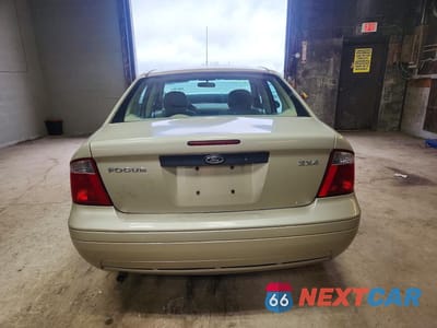 Zdjęcie 6 z 12 samochodu: 2006 FORD FOCUS ZX4 VIN:1FAFP34N56W107330 - miniatura