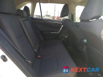Zdjęcie 11 z 13 samochodu: 2023 TOYOTA RAV4 LE VIN:JTMMWRFV5PD204559 - miniatura