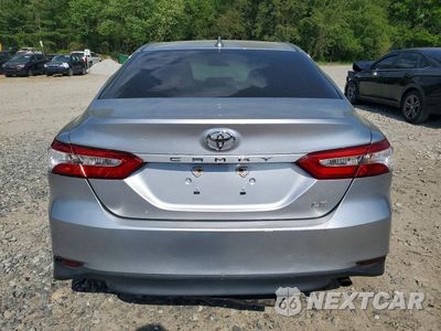 Zdjęcie 6 z 12 samochodu: 2020 TOYOTA CAMRY LE VIN:4T1C11AK4LU961127 - miniatura