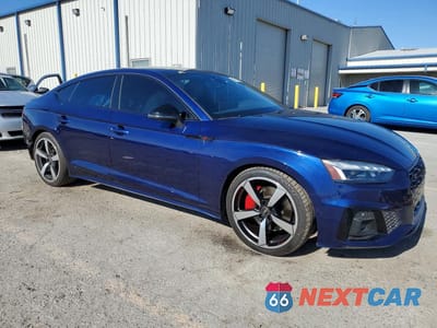 Czwarte zdjęcie samochodu z boku: 2023 AUDI A5 PREMIUM PLUS 45 VIN:WAUFACF54PA019311 - miniatura