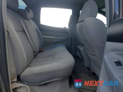 Zdjęcie 10 z 12 samochodu: 2011 TOYOTA TACOMA DOUBLE CAB VIN:3TMLU4EN8BM064316 - miniatura