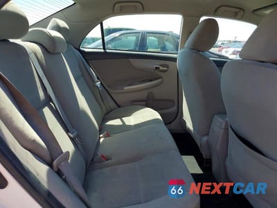 Zdjęcie 10 z 12 samochodu: 2012 TOYOTA COROLLA LE VIN:2T1BU4EE8CC891903 - miniatura