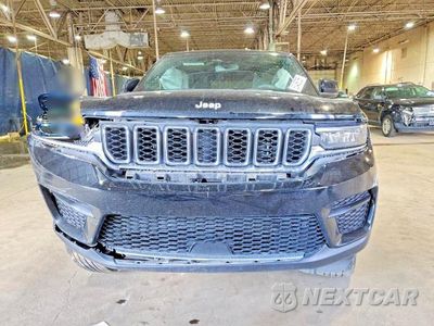 Piąte zdjęcie samochodu w środku: 2024 JEEP GRAND CHEROKEE LAREDO/ALTITUDE VIN:1C4RJHAG2RC160195 - miniatura