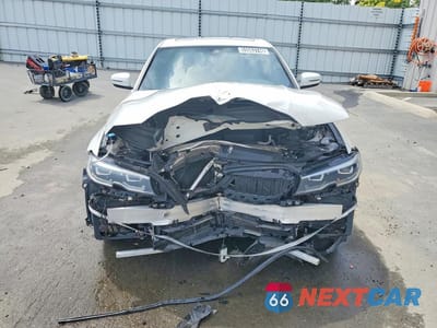 Piąte zdjęcie samochodu w środku: 2019 BMW 330I VIN:3MW5R1J57K8B03563 - miniatura