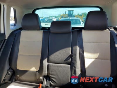Zdjęcie 10 z 14 samochodu: 2016 VOLKSWAGEN TIGUAN S VIN:WVGAV7AX0GW585613 - miniatura