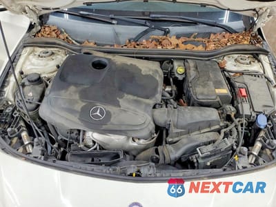 Zdjęcie 11 z 12 samochodu: 2015 MERCEDES-BENZ CLA 250 VIN:WDDSJ4EB9FN176182 - miniatura