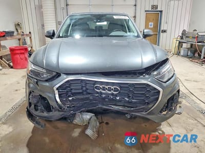Piąte zdjęcie samochodu w środku: 2022 AUDI Q5 PREMIUM PLUS 45 VIN:WA1EAAFY8N2083799 - miniatura