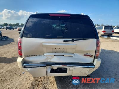 Zdjęcie 6 z 13 samochodu: 2013 GMC YUKON XL DENALI VIN:1GKS1MEF6DR359370 - miniatura