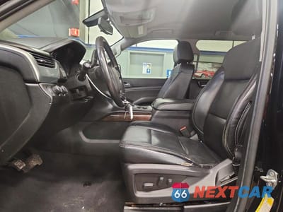 Zdjęcie 7 z 13 samochodu: 2019 CHEVROLET SUBURBAN K1500 LS VIN:1GNSKGKC7KR312602 - miniatura