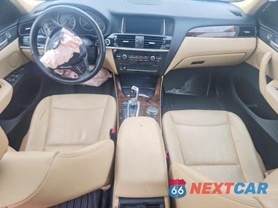 Zdjęcie 8 z 13 samochodu: 2017 BMW X3 SDRIVE28I VIN:5UXWZ7C53H0U46167 - miniatura
