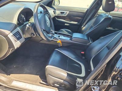 Zdjęcie 7 z 13 samochodu: 2013 JAGUAR XF VIN:SAJWA0E70D8S71789 - miniatura