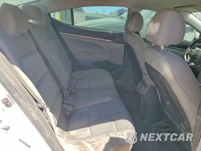 Zdjęcie 10 z 12 samochodu: 2017 HYUNDAI ELANTRA SE VIN:5NPD74LF0HH143260 - miniatura