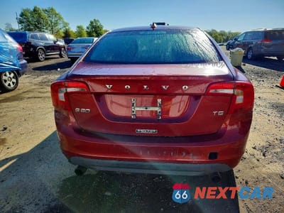 Zdjęcie 6 z 12 samochodu: 2012 VOLVO S60 T5 VIN:YV1622FS0C2030756 - miniatura