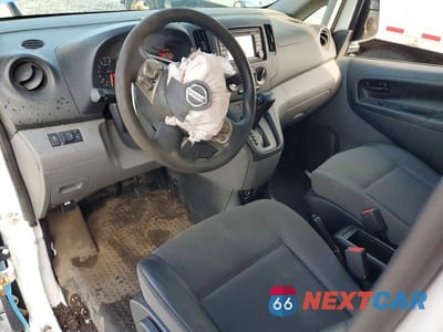 Zdjęcie 8 z 14 samochodu: 2016 NISSAN NV200 SV VIN:3N6CM0KNXGK697896 - miniatura