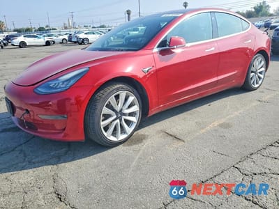 2018 TESLA 3 5YJ3E1EA6JF163728 - główne zdjęcie licytacji z USA - miniatura