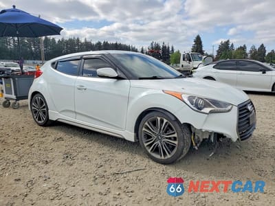 Czwarte zdjęcie samochodu z boku: 2016 HYUNDAI VELOSTER TURBO VIN:KMHTC6AE2GU283808 - miniatura