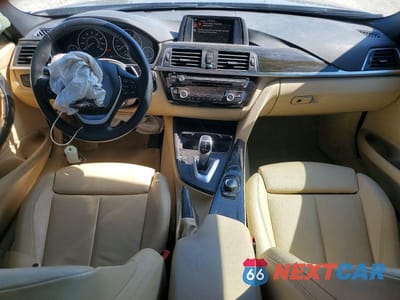 Zdjęcie 8 z 12 samochodu: 2016 BMW 328 I SULEV VIN:WBA8E9G52GNU27765 - miniatura
