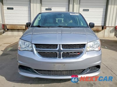 Piąte zdjęcie samochodu w środku: 2019 DODGE GRAND CARAVAN SE VIN:2C7WDGBG2KR792049 - miniatura