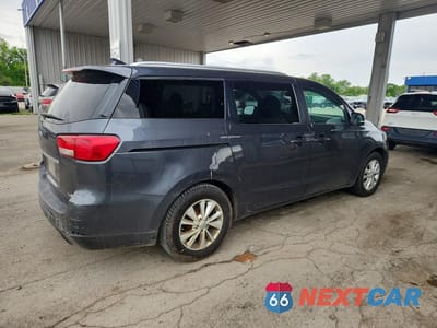Trzecie zdjęcie samochodu z tyłu: 2017 KIA SEDONA LX VIN:KNDMB5C19H6234367 - miniatura