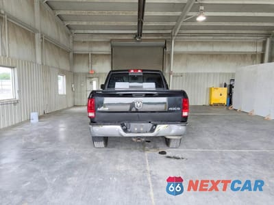 Zdjęcie 6 z 12 samochodu: 2016 RAM 1500 SLT VIN:1C6RR7LGXGS297248 - miniatura