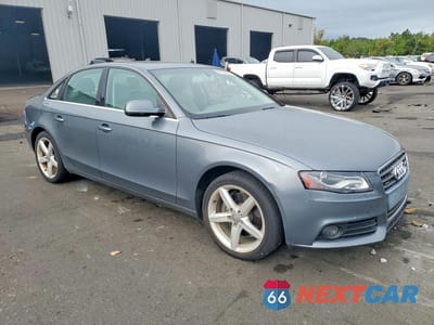 Czwarte zdjęcie samochodu z boku: 2012 AUDI A4 PREMIUM VIN:WAUBFAFL7CA116600 - miniatura