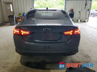 Zdjęcie 6 z 12 samochodu: 2020 CHEVROLET MALIBU LT VIN:1G1ZD5ST5LF031447 - miniatura