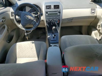 Zdjęcie 8 z 13 samochodu: 2010 TOYOTA COROLLA BASE VIN:2T1BU4EE7AC231087 - miniatura