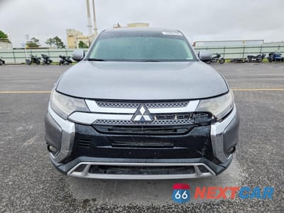 Piąte zdjęcie samochodu w środku: 2019 MITSUBISHI OUTLANDER SE VIN:JA4AD3A37KZ034917 - miniatura