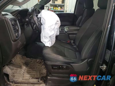Zdjęcie 7 z 12 samochodu: 2019 CHEVROLET SILVERADO K1500 RST VIN:3GCUYEED1KG169266 - miniatura